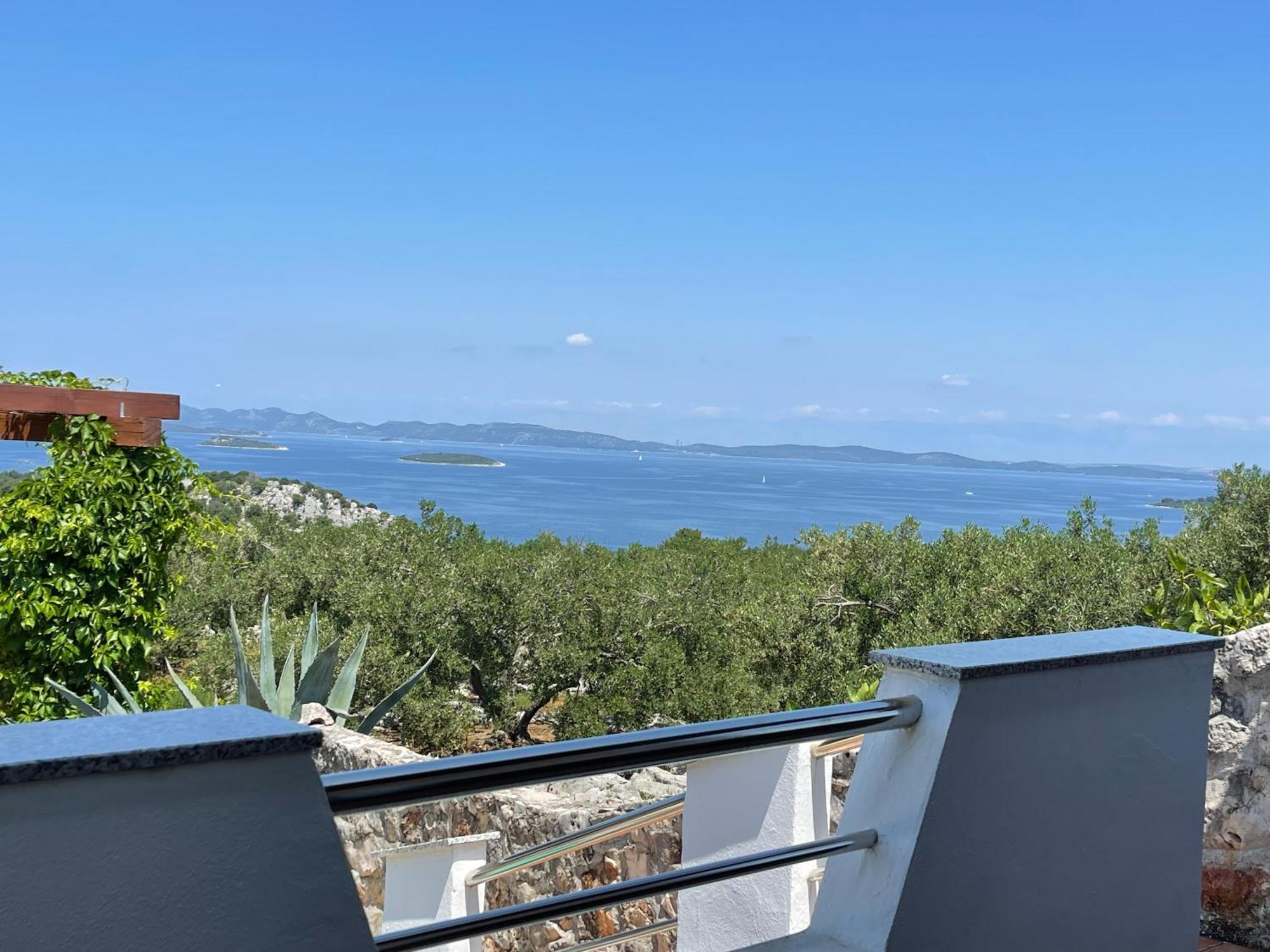 Holiday House Rusticana Sali, Dugi Otok Near Np Kornati Екстер'єр фото